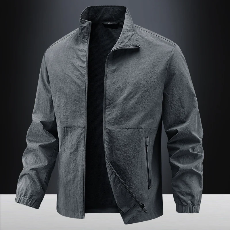 Herren Leichte technische Übergangsjacke mit Stehkragen atmungsaktivem Mesh-Futter und wasserabweisenden Reißverschlusstaschen Drune