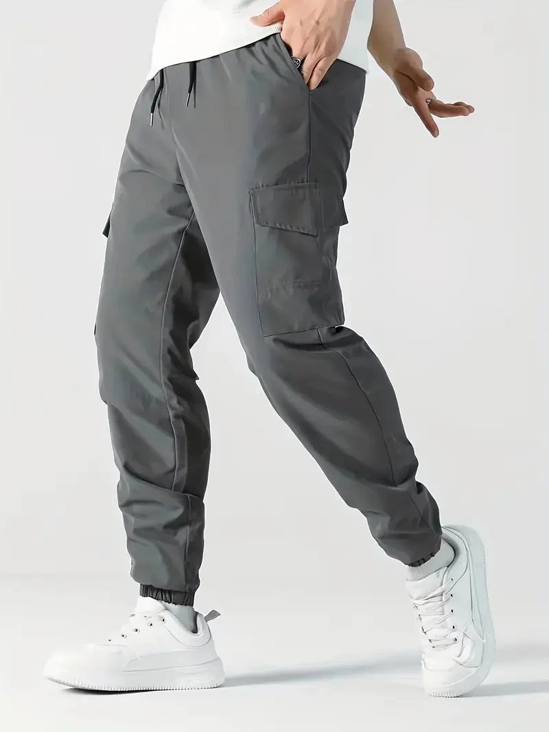 Herren Leichte Tech-Cargohose im Joggerstil mit Tunnelzug, elastischem Beinabschluss & Multifachtaschen Drune