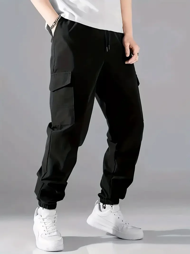 Herren Leichte Tech-Cargohose im Joggerstil mit Tunnelzug, elastischem Beinabschluss & Multifachtaschen Drune