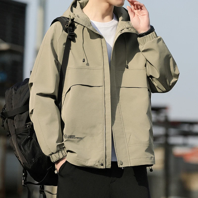 Herren Leichte Kapuzen-Utility-Windjacke mit großen Pattentaschen und elastischen Bündchen Drune