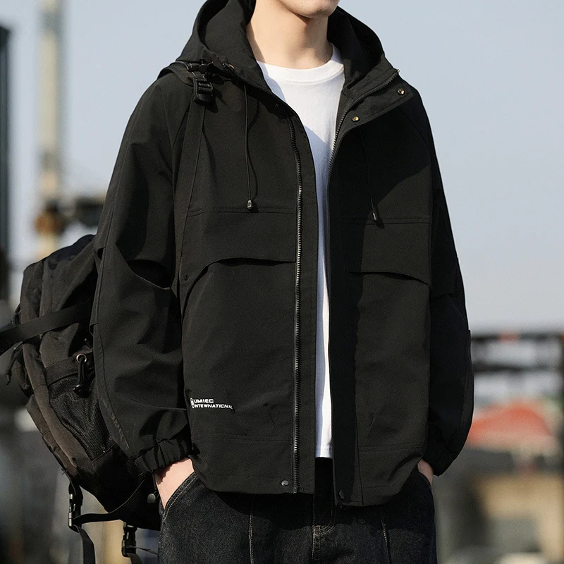 Herren Leichte Kapuzen-Utility-Windjacke mit großen Pattentaschen und elastischen Bündchen Drune