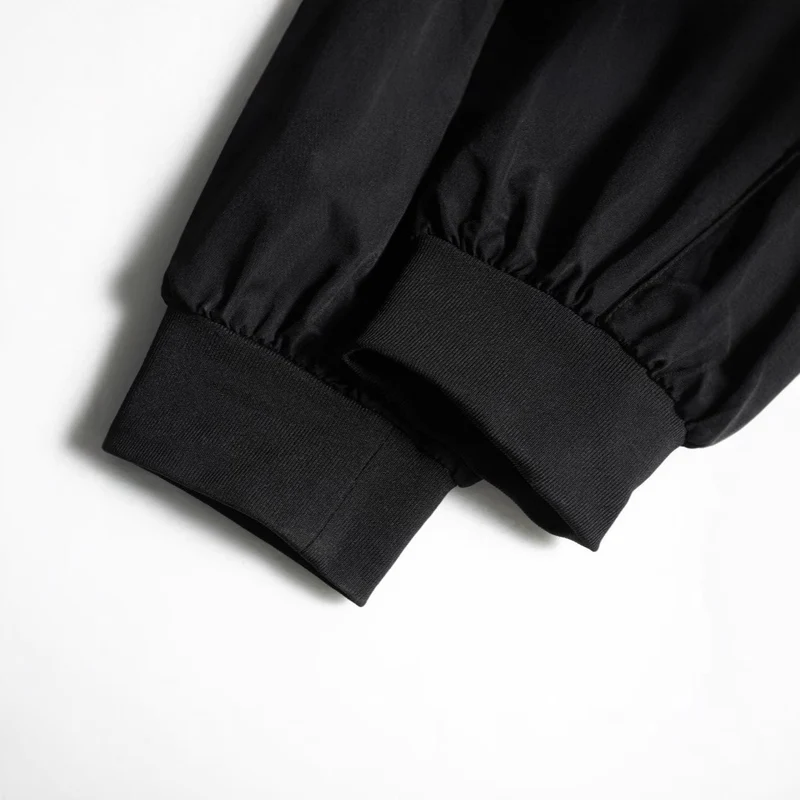 Herren Konisch geschnittene Utility‑Cargohose im Joggerstil mit Multifachtaschen, Kordelzug & elastischem Knöchelabschluss Drune