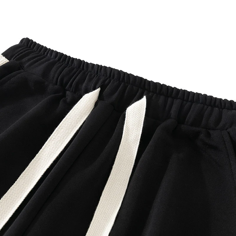 Herren Entspannte Jogginghose mit Seitensaum‑Kontraststreifen, elastischem Bund & Kordelzug Drune