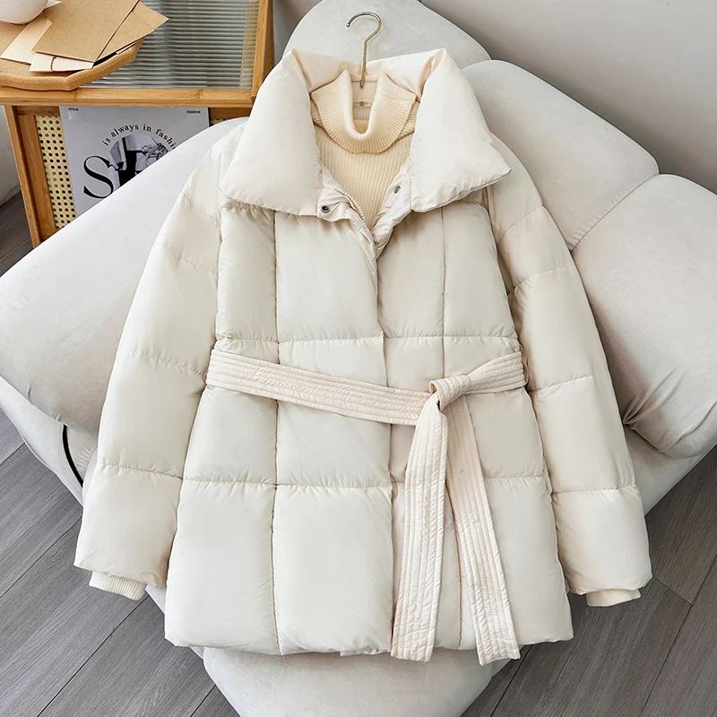 Damen nan gesteppte Winterjacke mit Taillengürtel, Stehkragen und Rippbündchen Drune
