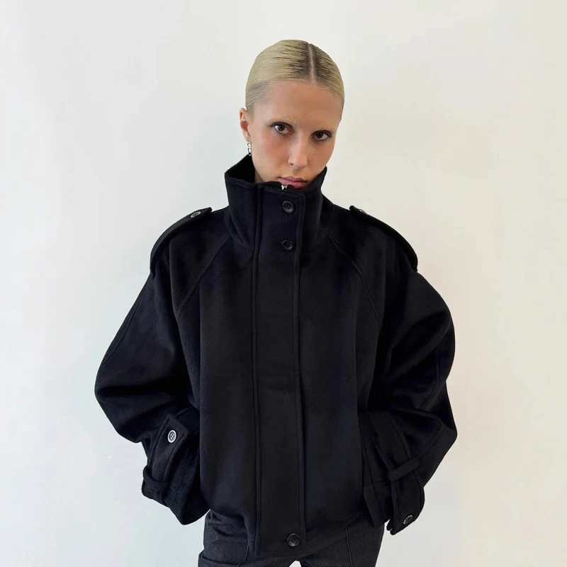 Damen Kurze Oversize Wolljacke mit Stehkragen und Schulterklappen Drune
