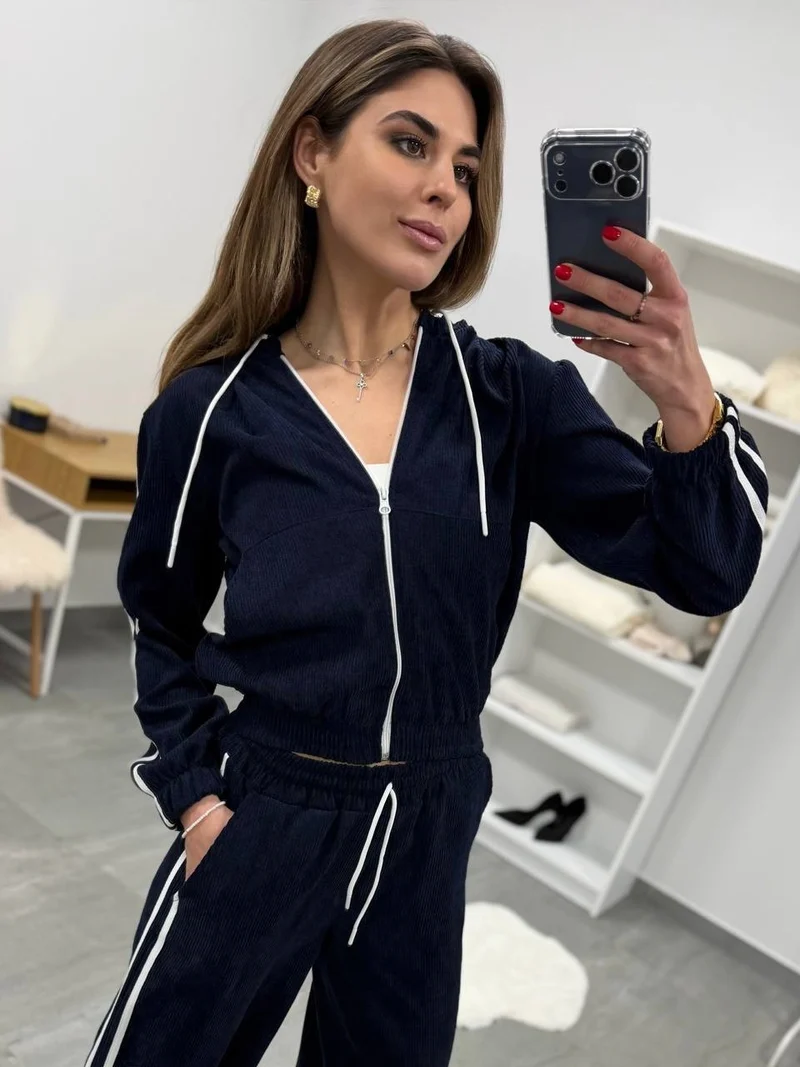 Damen Cord-Jogginganzug mit Kapuze, seitlichen Kontraststreifen, Tunnelzug und elastischen Saumbündchen Drune