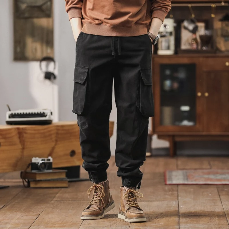 Herren Cargo-Jogginghose mit Kneebel-Taschen, Tunnelzugbund und gerafften Bündchen Drune