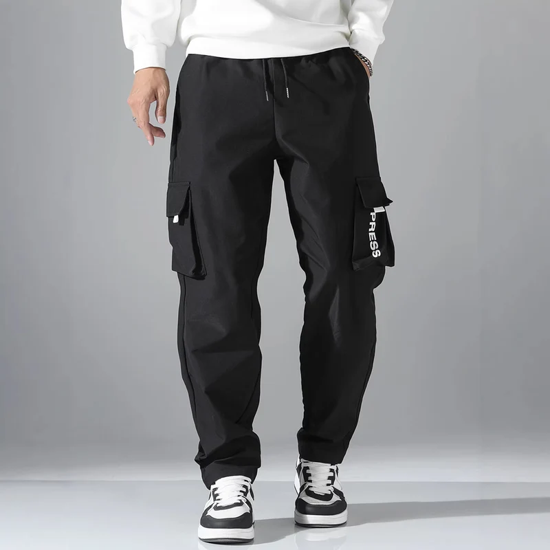 Herren Cargo-Jogginghose mit elastischem Bund, seitlichen Klapp- & Reißverschlusstaschen Drune
