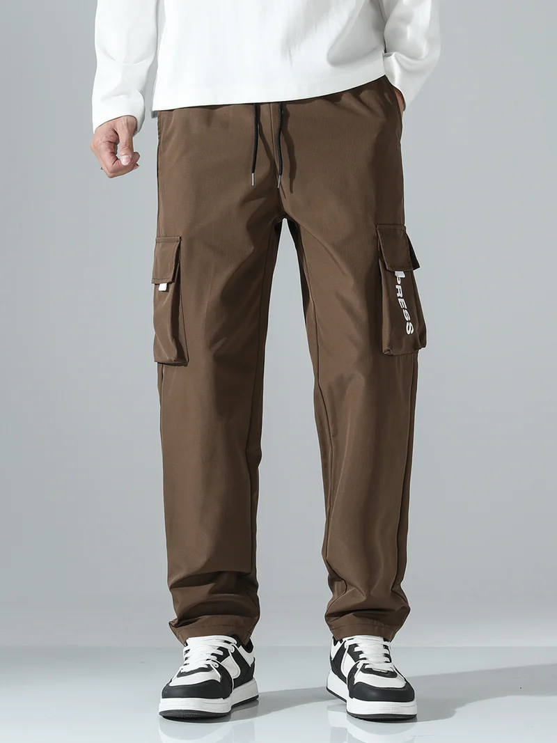 Herren Cargo-Jogginghose mit elastischem Bund, seitlichen Klapp- & Reißverschlusstaschen Drune