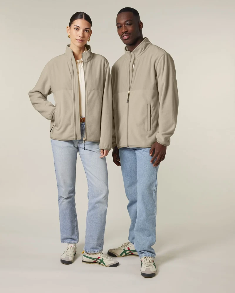 Fleecejacke unisex 100% recycelt Stanley/Stella Trekker zum Personalisieren