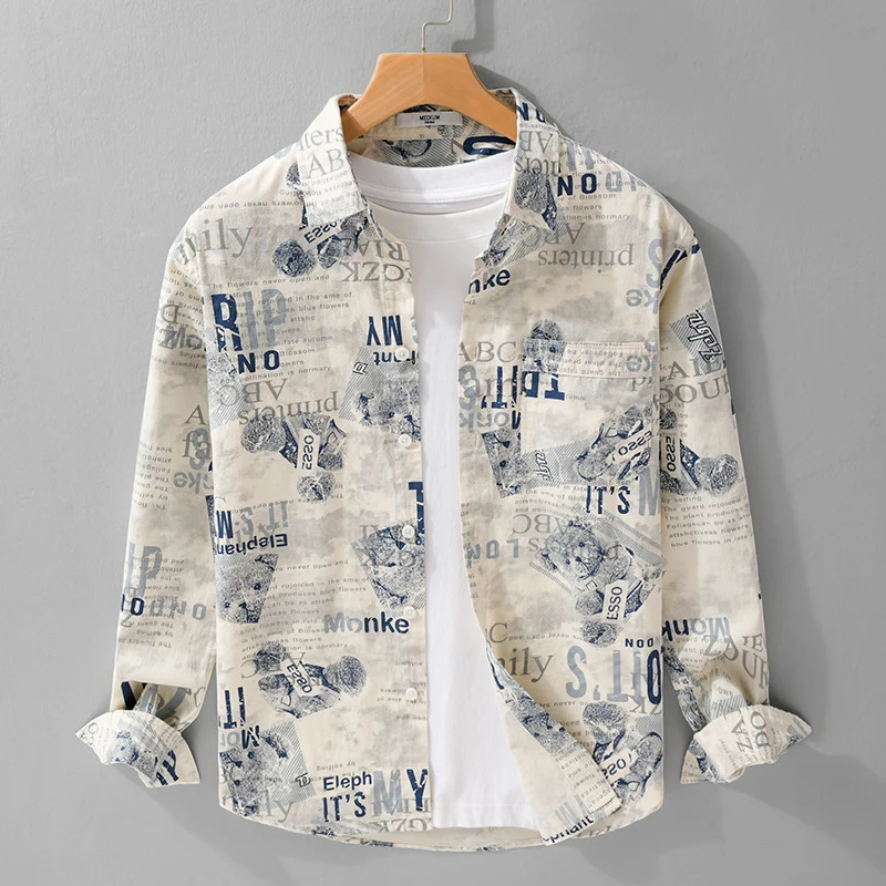 Herren Overshirt aus Baumwoll‑Leinen mit typografischem Zeitungsprint und Relaxed‑Fit Drune