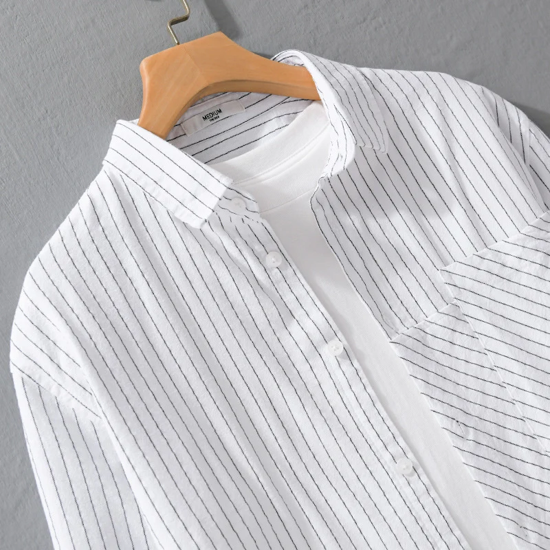 Herren Nadelstreifen-Hemd im Relaxed-Fit mit diagonalem Brustpatch Drune