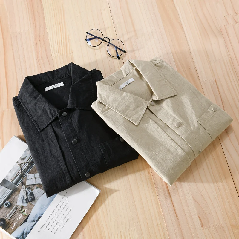 Herren Minimalistisches Baumwoll-Utility-Overshirt mit Druckknopf-Leiste und Brusttaschen Drune