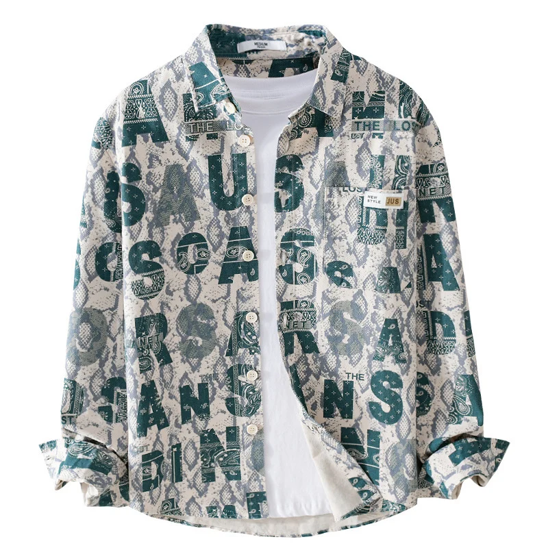 Herren Lockeres Hemdjacken-Overshirt mit Allover-Letterprint und Vintage‑Schlangenstruktur Drune