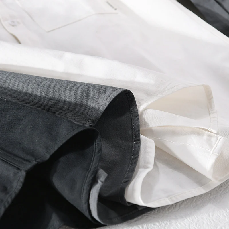 Herren Lockeres Hemdjacken-Overshirt aus Soft‑Twill mit integriertem Layer‑T‑Shirt und aufgesetzter Brusttasche Drune