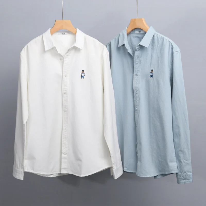 Herren Leichtes Hemd-Overshirt aus Baumwolltwill mit kleiner Figurenstickerei und kastigem Schnitt Drune