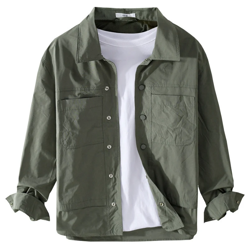 Herren Leichtes Baumwoll-Overshirt mit Kentkragen, aufgesetzten Brusttaschen und Relaxed-Fit Drune