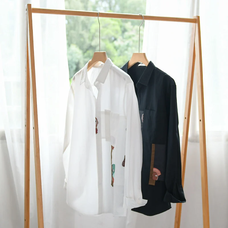 Herren Leichtes Baumwoll-Overshirt mit Brusttasche und abstraktem Grafikpatch Drune