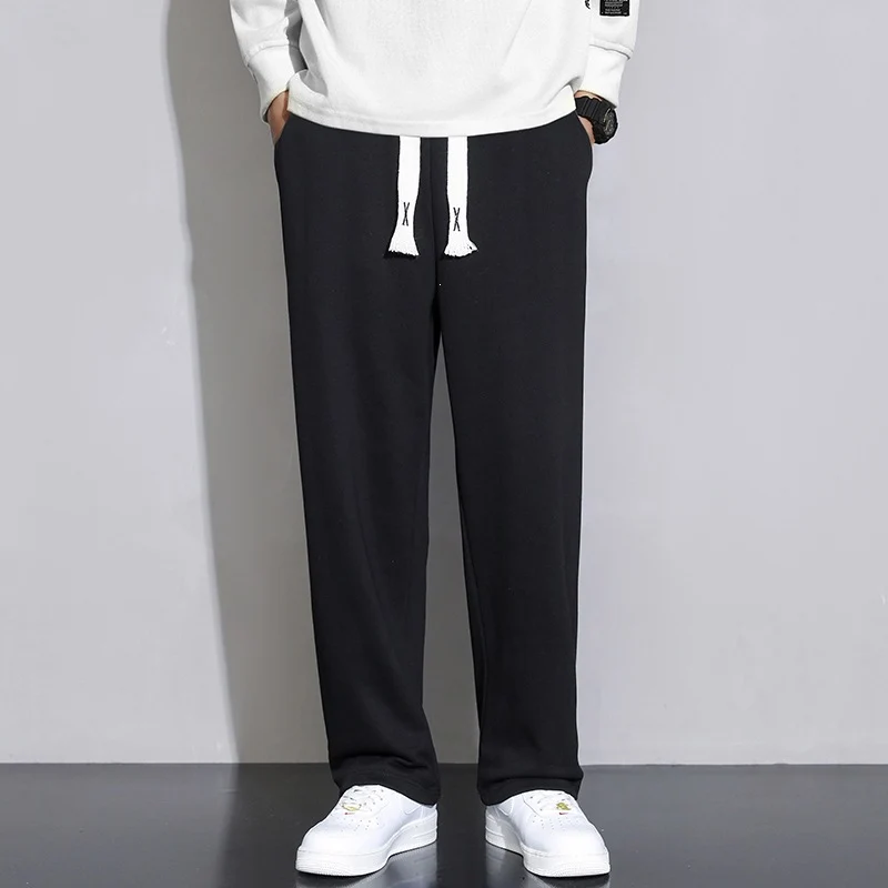 Herren Relaxed-Fit Jogginghose aus French-Terry mit weitem Bein und Tunnelzug Drune