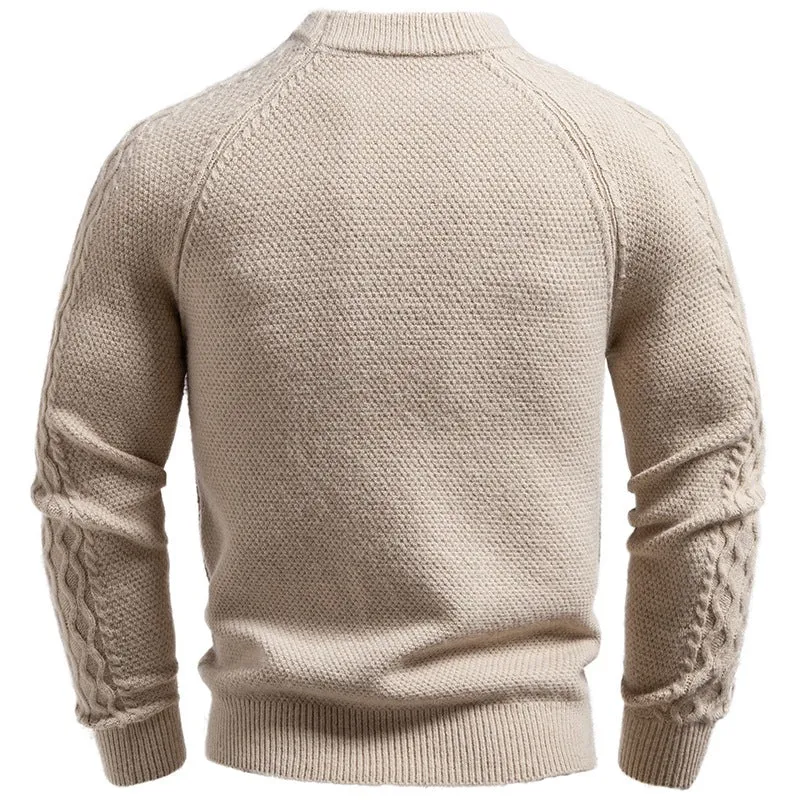 Herren Pullover aus Strukturstrick mit Rundhals, aufgesetzter Brusttasche und Zopfmuster-Ärmeln Drune