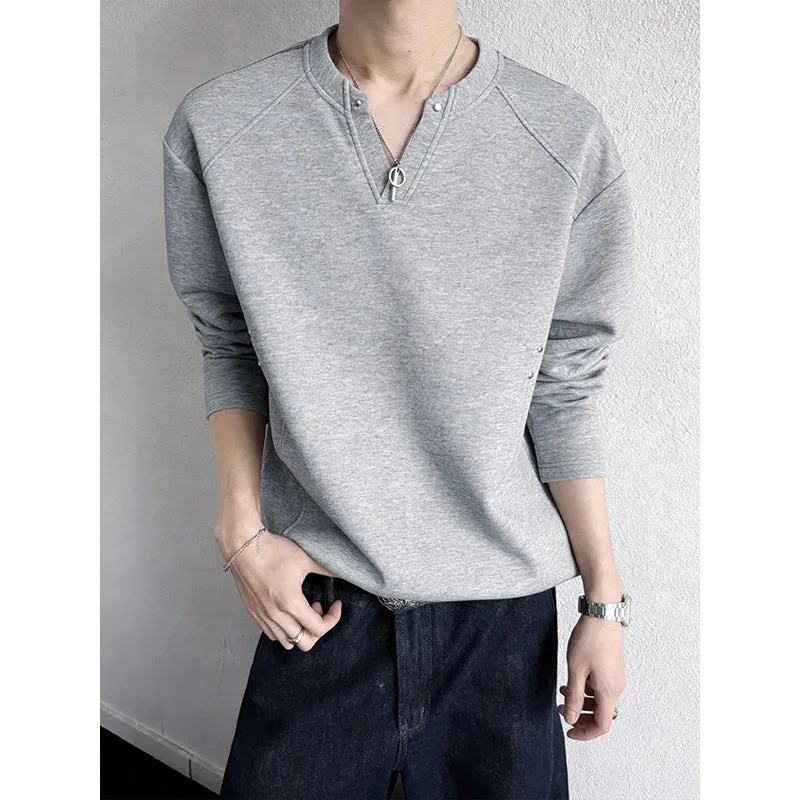 Herren Oversize-Sweatshirt mit V‑Schlitz, Raglanärmeln und Nieten-Details Drune