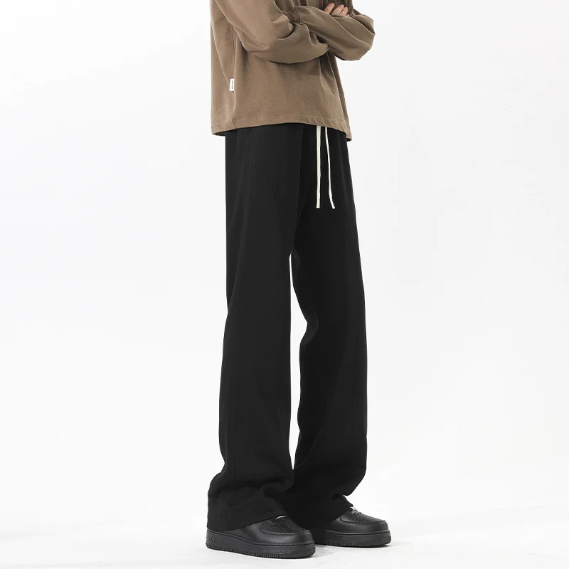 Herren Oversize‑Sweathose im Baggy‑Cut mit Tunnelzug und dekorativen Nähten Drune