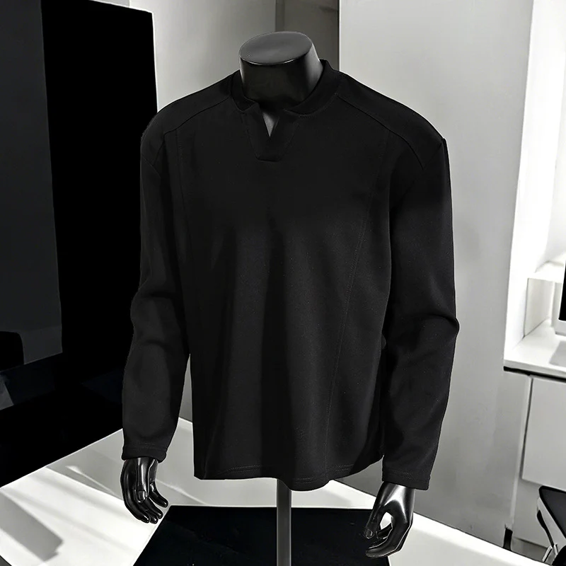 Herren Oversize-Langarmshirt mit V-Notch-Kragen, minimalistischer Schnitt und weichem Baumwollmix Drune