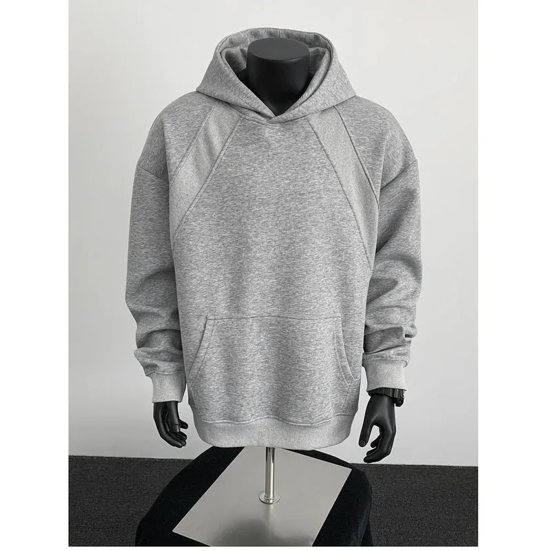 Herren Oversize-Kapuzenpullover mit diagonalem Einsatz und Kängurutasche Drune