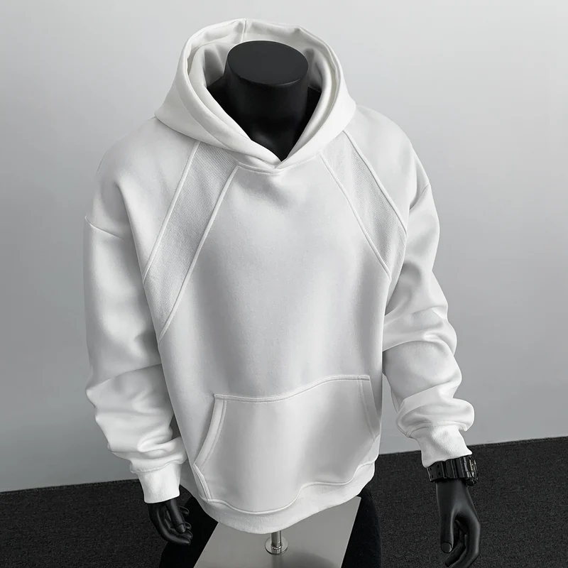 Herren Oversize-Kapuzenpullover mit diagonalem Einsatz und Kängurutasche Drune