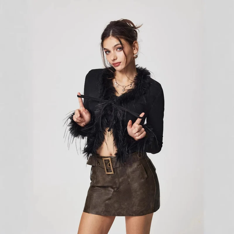 Damen kuschelige Jacke mit Federn Drune