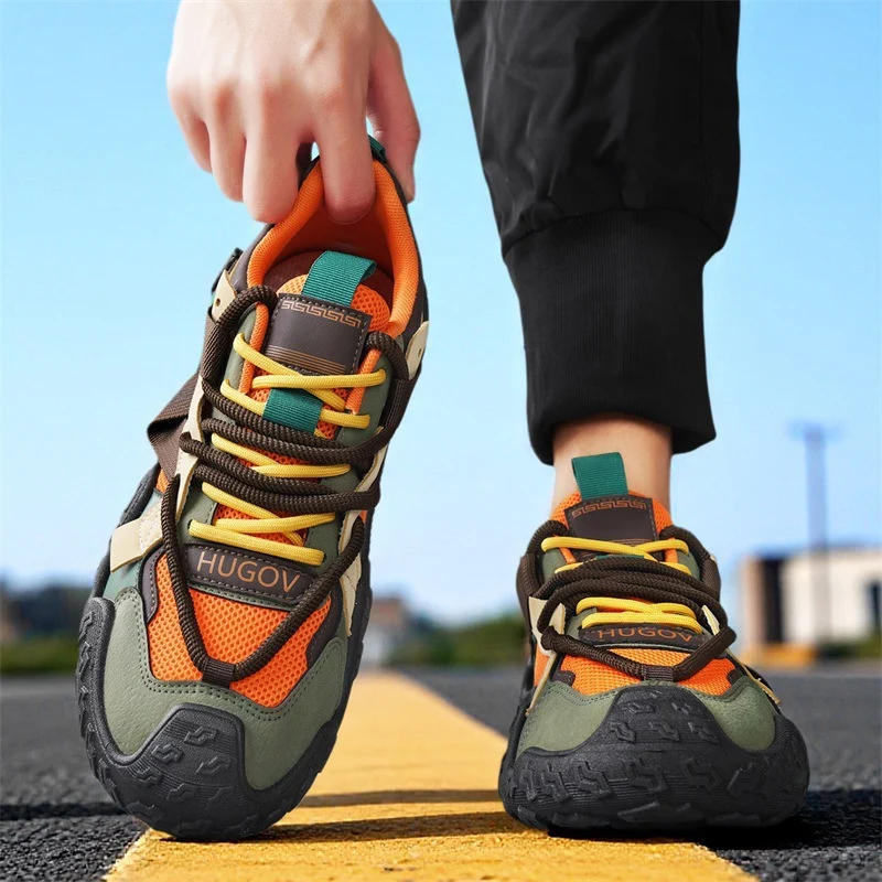 Herren Multimaterial-Trekkingsneaker mit verstärkter Zehenkappe, gepolsterter Fersenstütze und griffiger Offroad-Sohle Drune