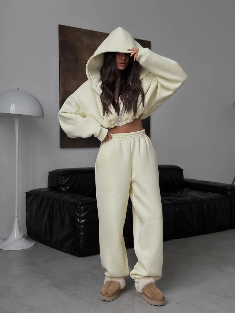 Damen kurzes Oversize-Scuba-Zip-Hoodie mit Tunnelzug und figurformender High-Waist-Jogginghose Drune