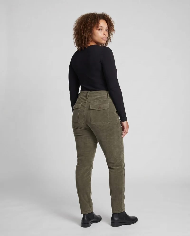 Damen Cordhose mit praktischen Taschen und knöpfbarem Detail Drune