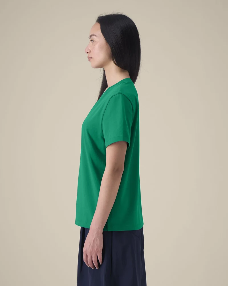 T-Shirt Damen Medium Fit Stanley/Stella Iconic zum Personalisieren