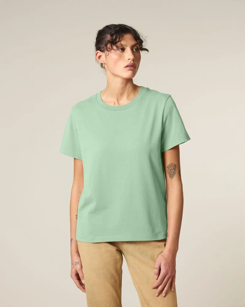 T-Shirt Damen Medium Fit Stanley/Stella Iconic zum Personalisieren