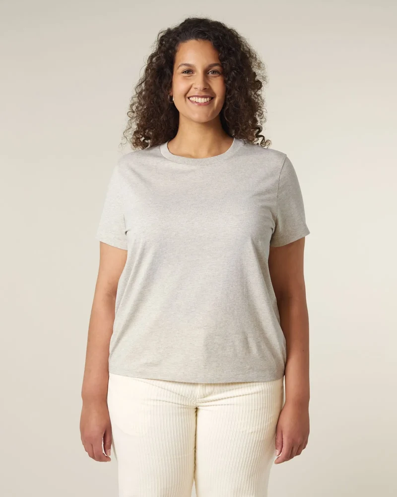 T-Shirt Damen Medium Fit Stanley/Stella Iconic zum Personalisieren