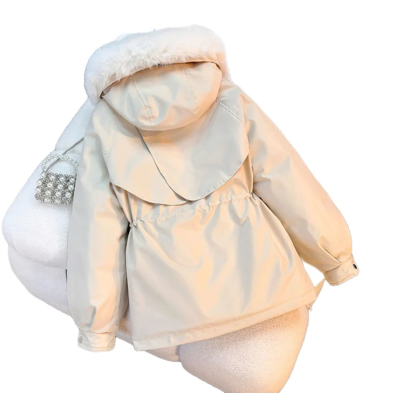 Damen nan wattierter Parka mit abnehmbarem Kunstfellkragen, Tunnelzugtaillierung und Reißverschlusstaschen Drune
