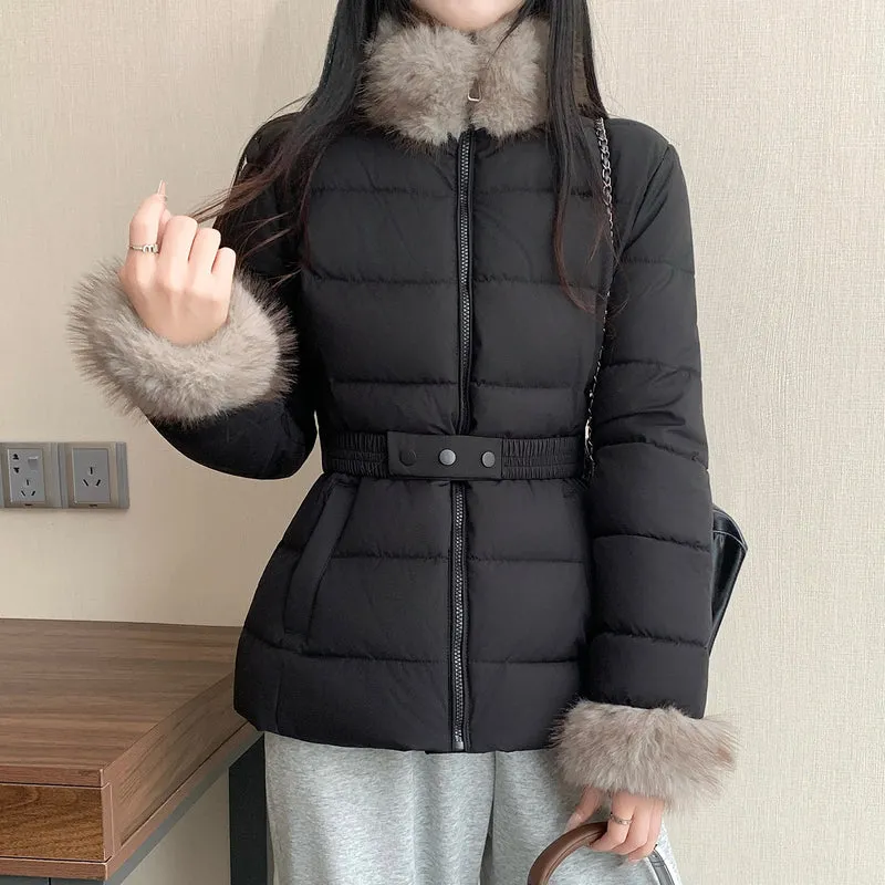 Damen nan taillierte Thermosteppjacke mit abnehmbarem Fake-Fur-Kragen und elastischem Taillengürtel Drune