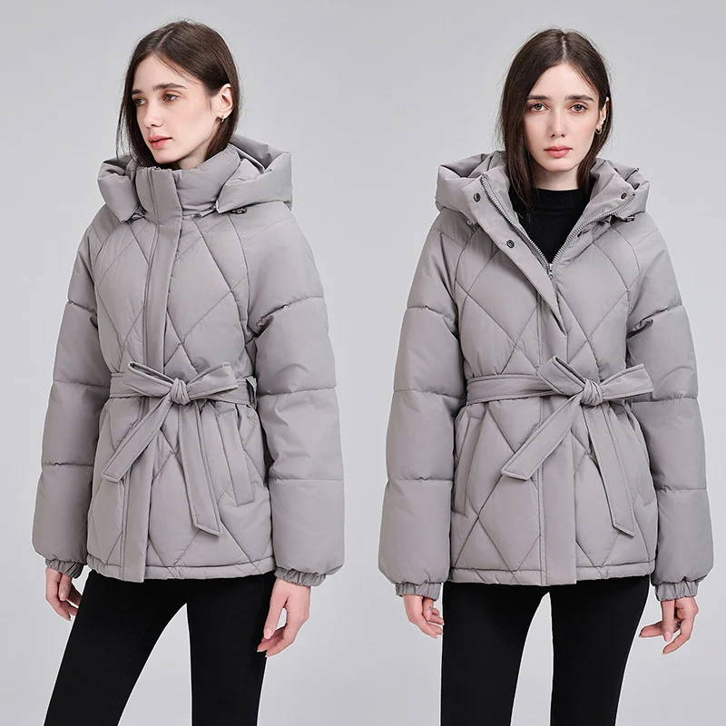 Damen nan luxuriöse kurze Pufferjacke mit integriertem Windschutzkragen und Taillengürtel Drune