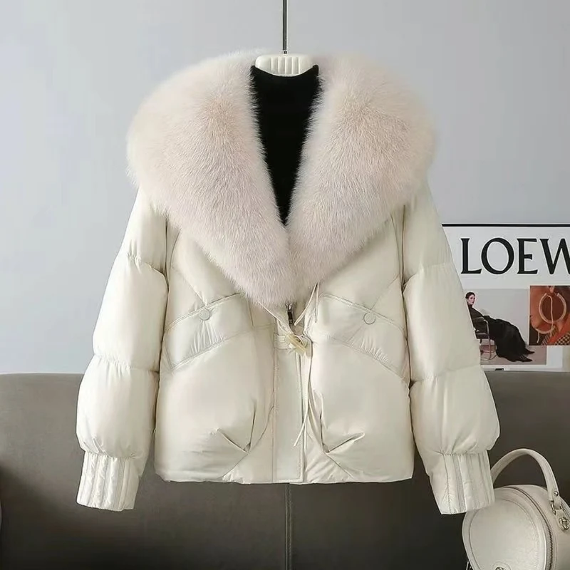 Damen nan kurze wattierte Steppjacke mit voluminösem Kunstfellkragen und Taillenzug Drune