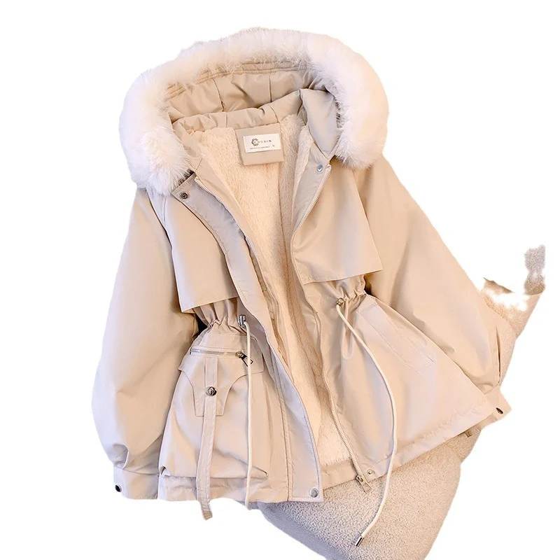 Damen nan kurze Utility-Parka mit Kordelzugtaillierung, abnehmbarem Webpelzkragen und asymmetrischen Taschen Drune
