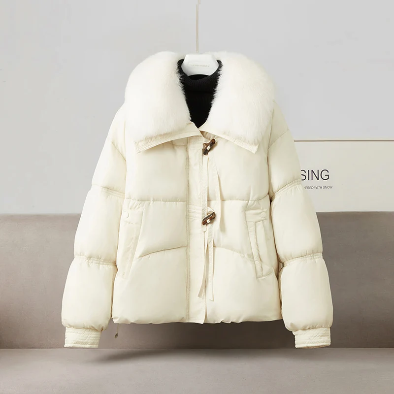 Damen nan kurze Steppluftjacke mit voluminösem Webpelzkragen, Knebelverschluss und formstabiler Taillenlinie Drune