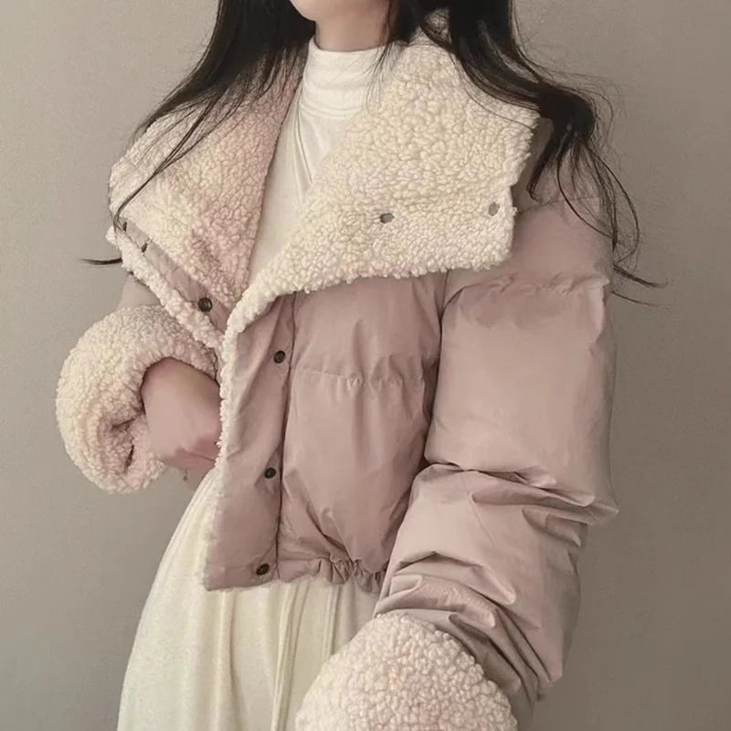 Damen nan kurze gesteppte Pufferjacke mit Teddykragen, krempelbaren Ärmeln und Tunnelzugsaum Drune