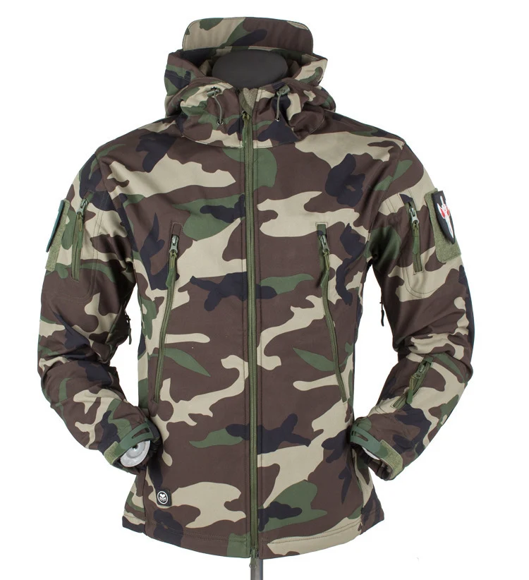 Herren taktische Softshell‑Fieldjacke mit Kapuze, Multifunktionstaschen und Klettpatchfläche Drune