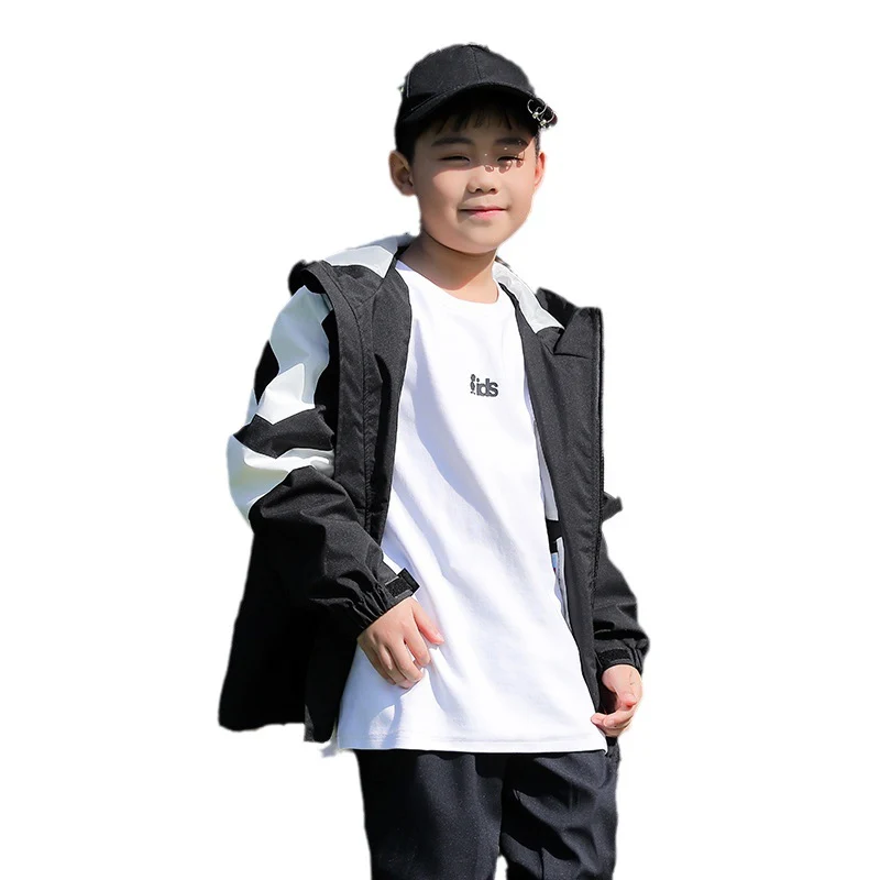 Herren Sportliche Softshell-Outdoorjacke mit Kapuze, Colorblock-Ärmel und wasserabweisender Membran Drune