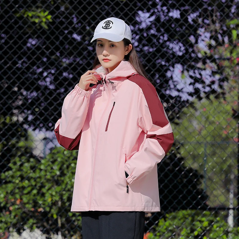 Herren Sportliche Softshell-Outdoorjacke mit Kapuze, Colorblock-Ärmel und wasserabweisender Membran Drune