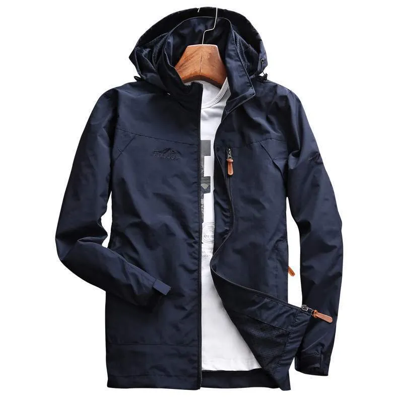 Herren Softshell‑Funktionsjacke mit Kapuze, atmungsaktiver Fleece‑Innenlage und verdeckten Reißverschlusstaschen Drune