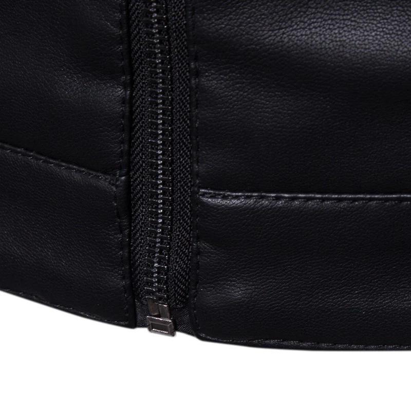 Herren Slim-Fit Kunstleder-Motorradblouson mit Stehkragen und ergonomischer Schultersteppung Drune