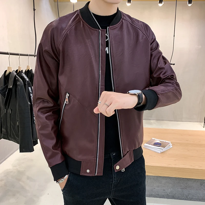 Herren Slim-Fit Kunstleder-Bomberjacke mit asymmetrischer Nahtführung, diagonalem Reißverschlusstaschen-Detail und Rippabschluss Drune