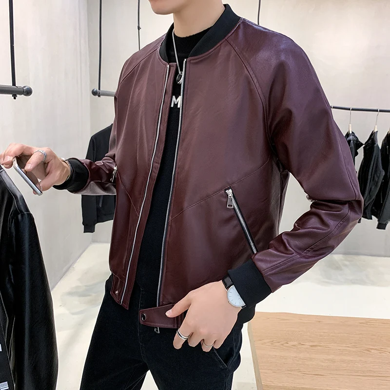 Herren Slim-Fit Kunstleder-Bomberjacke mit asymmetrischer Nahtführung, diagonalem Reißverschlusstaschen-Detail und Rippabschluss Drune
